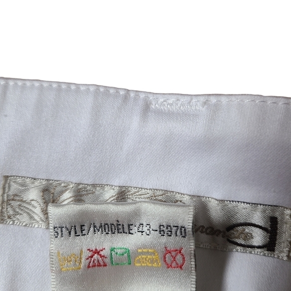 NEW Dynamite ladies white basic cotton sateen capri pants - Picture 7 of 10